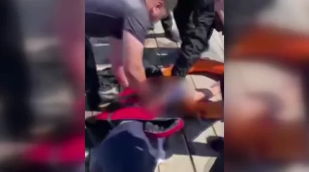 Наглоталась воды и впала в шоковое состояние: в Актау женщина упала в воду