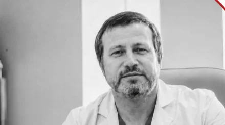 Известный врач погиб в ДТП на мотоцикле в ВКО