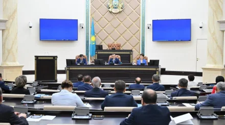 Сенаттың соңғы отырысы: Топырақ қорғау туралы заң мақұлданды