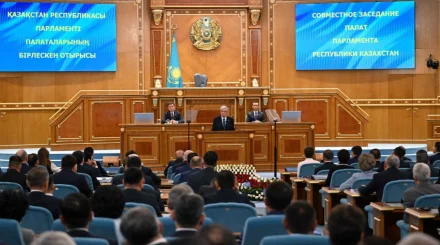  Ең мықты құрамның бірі – Тоқаев Парламенттің сегізінші шақырылымының депутаттарына зор алғыс білдірді 