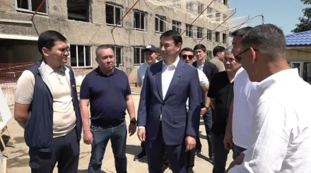 В микрорайоне Баганашыл продолжается реконструкция Центра поддержки детей
