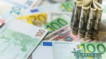 Курс валют в обменниках Алматы и Астаны 30 июня