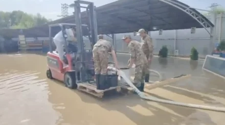 Ливни размыли мост: в Алматинской области перекрыли дорогу вдоль БАК