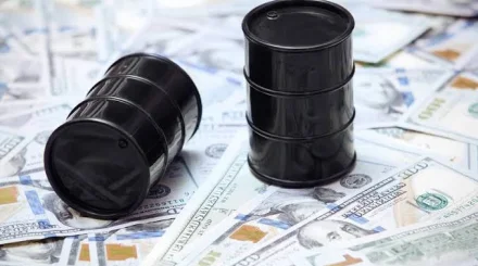 Нефть дешевеет: рынок отреагировал на переговоры США и Ирана