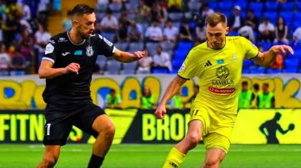 «Астана» и «Женис» объявили стартовые составы на столичное дерби