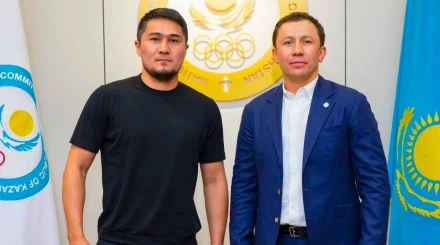 Звезда казахстанского бокса узнал дату поединка за титул WBC