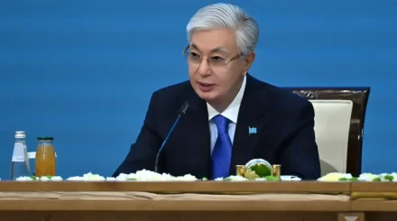 Глава государства поздравил казахстанцев с Национальным днем домбры