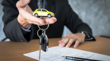 Выдача автокредитов в Казахстане резко сократилась