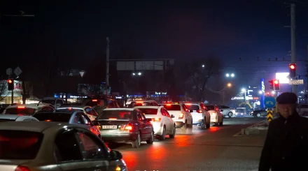 Алматыда түнгі автожарысқа қатысқан 10 жүргізуші жауапқа тартылды