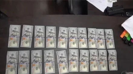Ұлытау облысында кәсіпорын директоры тергеушіге пара бермек болған жерінде ұсталды