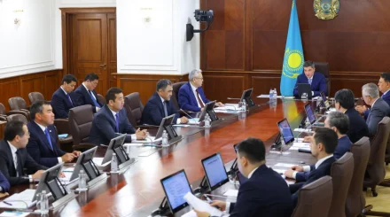  Олжас Бектенов өңір әкімдеріне гидронысандарды жаңғырту жұмыстарын күшейтуді тапсырды 