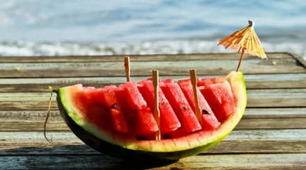 Летний рацион: какие продукты помогают организму легче переносить зной