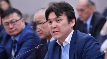 «Байтақ» партиясының съезінде Азаматхан Әміртайды ауыстыру ұсынылды