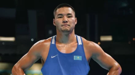 Төрт дүркін Азия чемпионы Темірлан Мұқатаев құрлық біріншілігінің медалін жеңіп алды (ВИДЕО)
