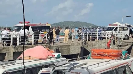 15 человек погибли при опрокидывании катера во Вьетнаме