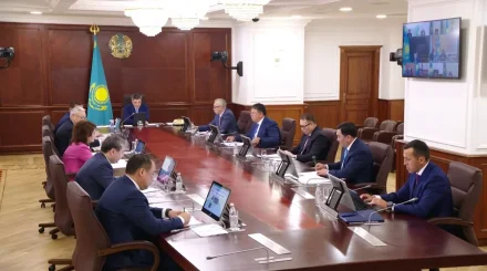 Казахстан до конца года завершит ключевые железнодорожные проекты