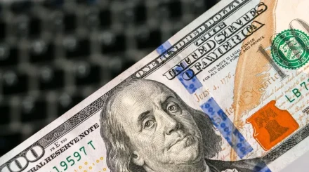 Курс доллара в Казахстане снова вырос: данные KASE на 16 июля
