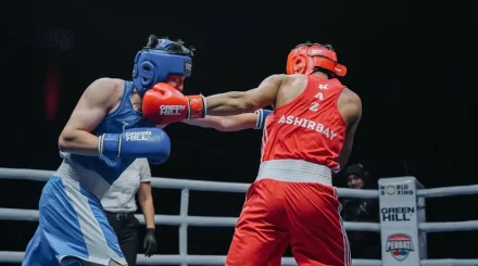 Бокстан Азия чемпионаты: Қазақстан екі алтын, төрт күміс медаль жеңіп алды