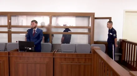 К 16,5 годам тюрьмы приговорили жительницу Экибастуза за убийство и покушение на убийство