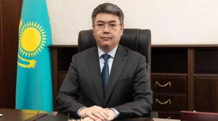 Серик Шапкенов освобожден от должности акима Атырауской области