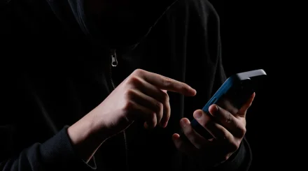 Житель Астаны выманивал деньги, обещая трудоустройство в Англии через  TikTok