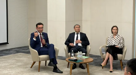 Қазақстандықтар телефон нөмірі арқылы кез келген банкке ақша аудара алады