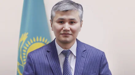   Президент Ұлытау облысының әкімін қызметінен босатты   