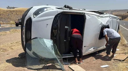 В Турции автобус со студентами столкнулся с легковым автомобилем