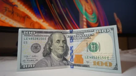 Курс валют в обменниках Алматы и Астаны 20 июля