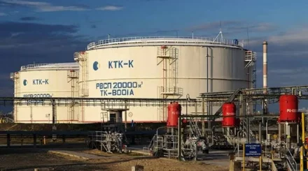 КТК приостановил погрузку нефти после атаки на танкер