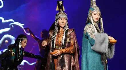   Тарихты тірілтіп, сезімді тербеген   