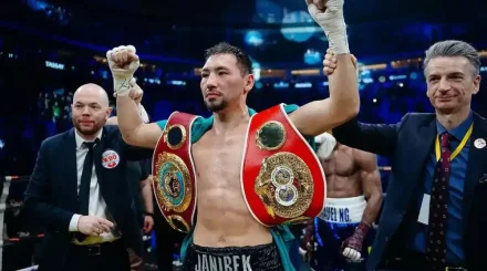Жәнібек Әлімханұлы WBO чемпионы атағынан бас тартты