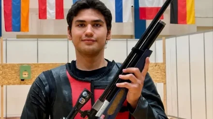 Қазақстан құрамасы әлем чемпионатындағы алғашқы алтынды жеңіп алды