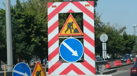 В Алматы начинается демонтаж старых опор в рамках строительства первой линии LRT