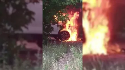 В Семее из-за детской шалости сгорел автомобиль