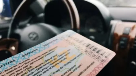65 жастан асқан жүргізушілер екі жыл сайын медициналық тексеруден өтеді