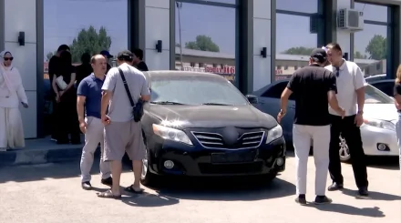 Более 30 казахстанцев остались без денег после "продажи" автомобилей через автосалон