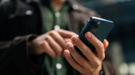 Бөліп төлеуге алынған iPhone-дар бұғатталуы мүмкін 
