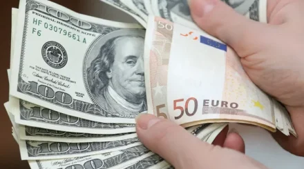 Курс валют в обменниках Алматы и Астаны 23 июля