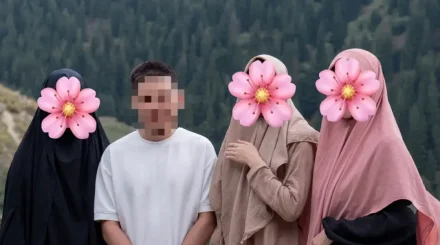 «Үш әйелім бар»: көп әйел алуды насихаттаған алматылық блогер жазаланды