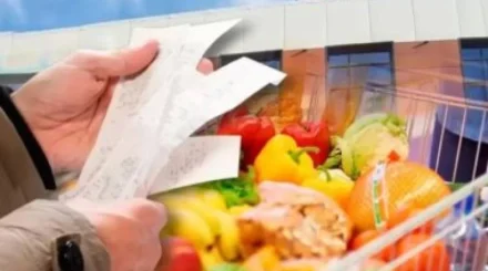 Огурцы дешевеют, а мясо нет: каким регионам не повезло с ценами на продукты