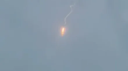 Молния ударила в китайскую ракету сразу после старта (ВИДЕО)