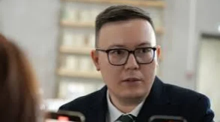 Политолог призвал законодательно ограничить демонстрацию роскоши блогеров ради защиты семьи
