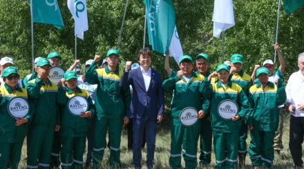 Партия "Байтақ" представила предвыборную программу в зеленом поясе Астаны