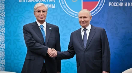 АЭС, гранты, инвестиции: о чем говорили Президенты Казахстана и России в Омске