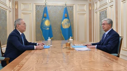 36 дропперлік топ 113 млрд теңгені өткізген: ҚМА басшысы Тоқаевқа сұмдық жағдайлар туралы есеп берді