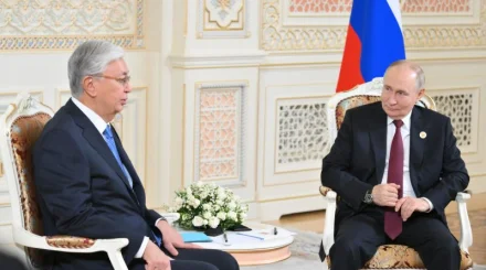 «Казахстану важна сильная Россия»: политолог о словах Токаева