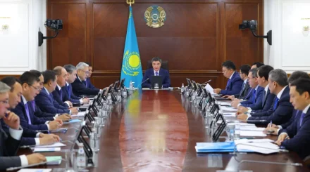 Олжас Бектенов әкімдерге өңірлердегі инфрақұрылымды жаңғырту қарқынын арттыруды тапсырды