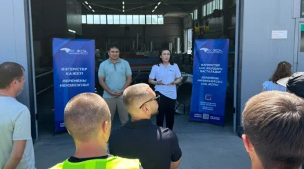   «Ақ жол» партиясының кандидаттары еңбек ұжымымен кездесті   