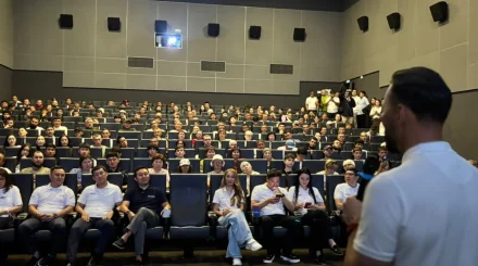 Respublica встретилась с коллективом одной из ведущих групп компаний Восточного Казахстана